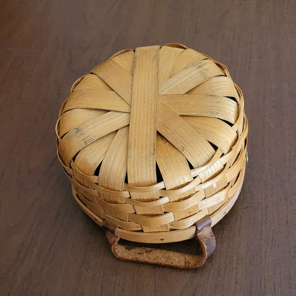 Vintage Peterboro Basket Company Round Basket Leather handles Diameter 7.25